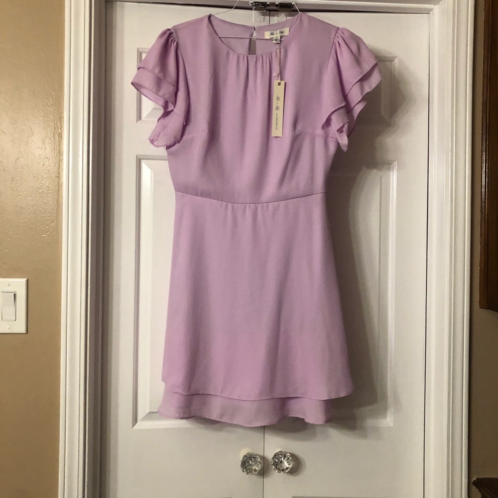 NWT She + Sky ruffle sleeve dress lilac lavender light purple size medium